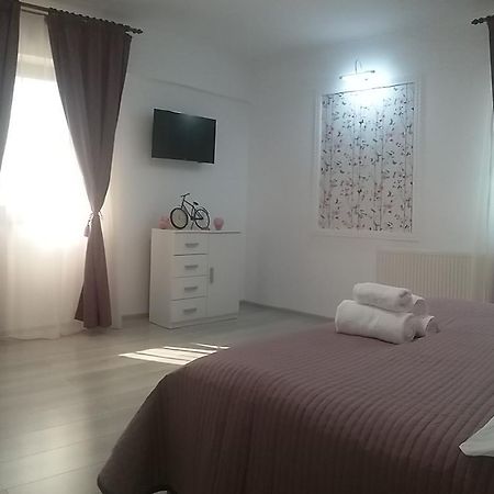 Apartament Liliac Bukares Bagian luar foto