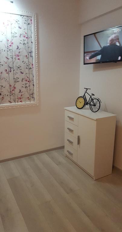 Apartament Liliac Bukares Bagian luar foto